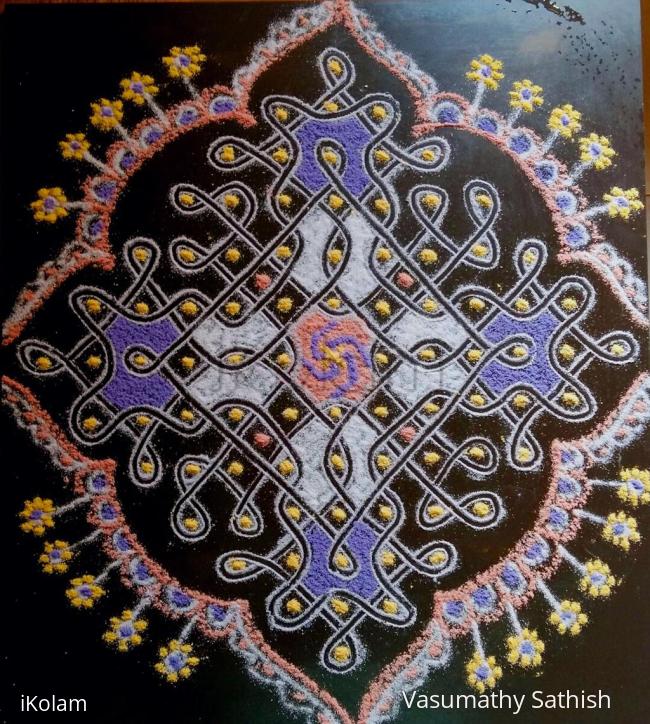 Rangoli: Margazhi Day 4 Kolam - Chikku with 13-1 straight dots 