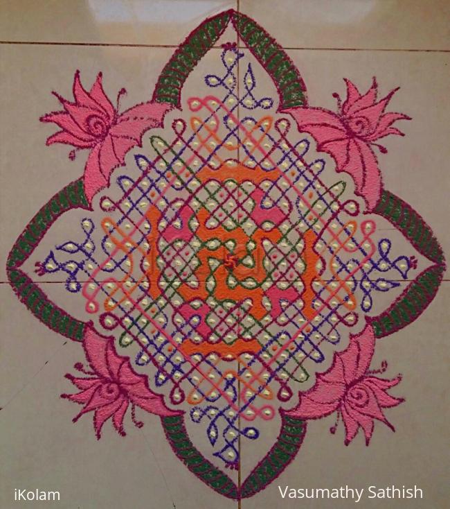 Rangoli: Margazhi Day 13 Kolam - A chikku with 21-1 straight dots 