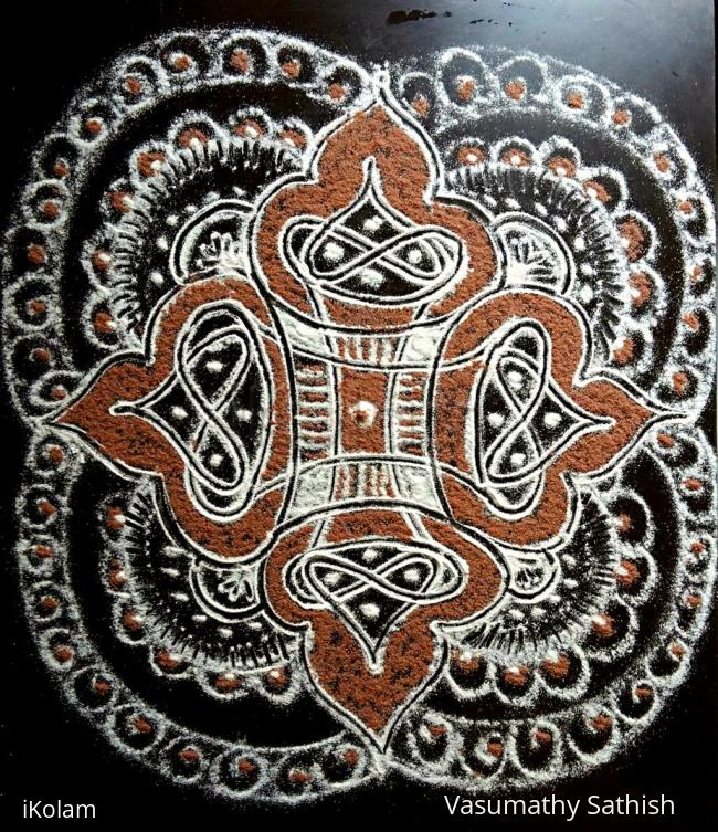 Rangoli: A Freehand padi kolam for Karadaiyanombu/Savithiri Nombu 