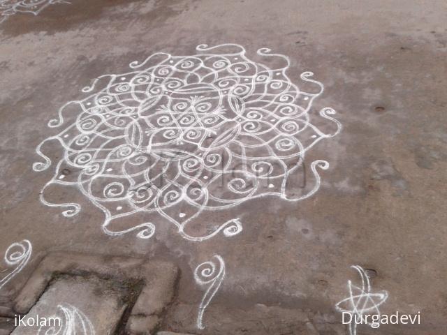 Rangoli: friday kolam