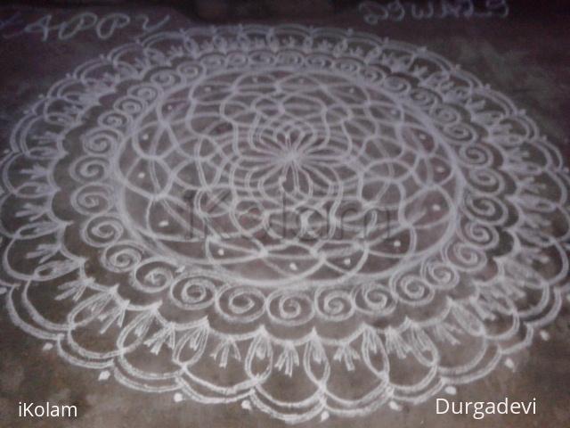 Rangoli: my first rangoli in iKolam