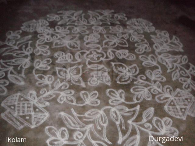 Rangoli: margazhi kolam