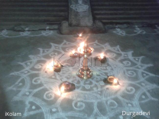 Rangoli: 4th akshaya tiruthiai kolam