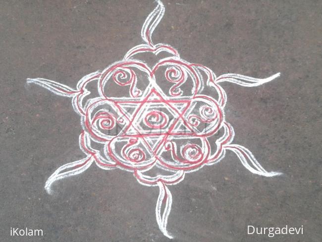 Rangoli: dd kutti kolam