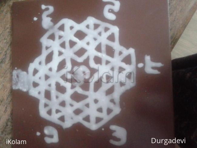 Rangoli: dd aiswariyam kolam