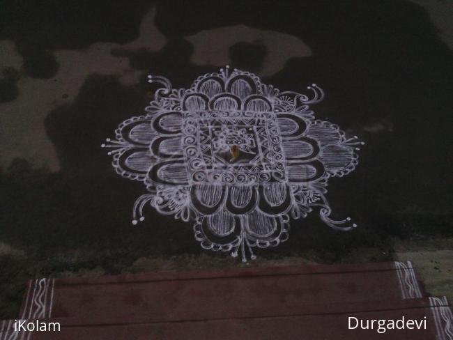 Rangoli: Tuesday kolam