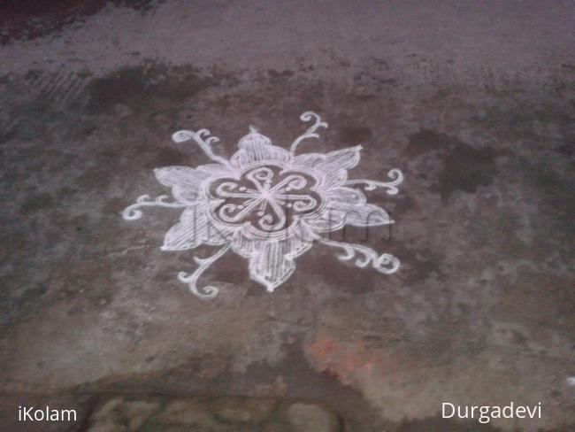 Rangoli: daily kolam