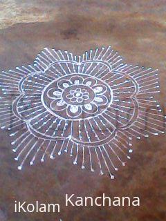 Rangoli: simple rangoli with dots and lines