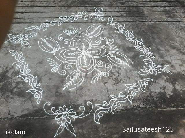 Rangoli: Freehand flower rangoli