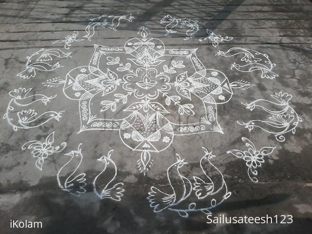 Rangoli: Simple white kolam....