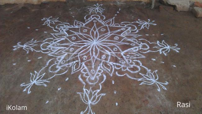 Rangoli: Free hand Rangoli