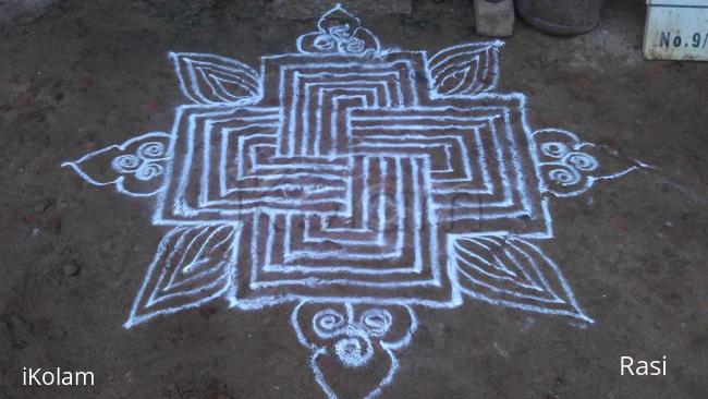 Rangoli: paddi kolam