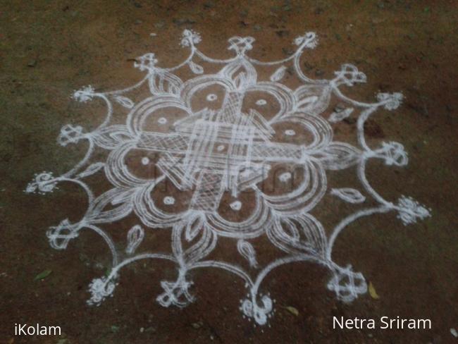 Rangoli: Friday kolam