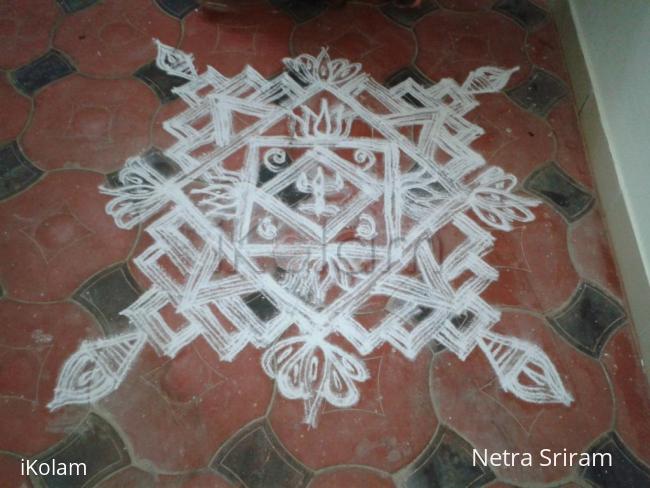 Rangoli: Aadi padi kolam