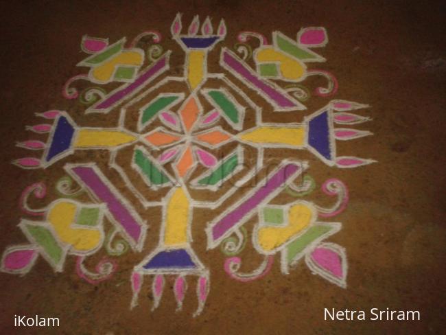 Rangoli: Deepam kolam