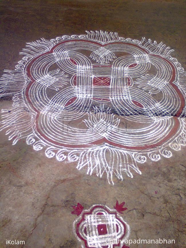 Rangoli: connected lines& flowers