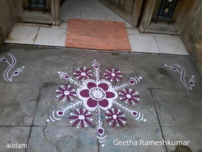 Rangoli: Simple kolam!