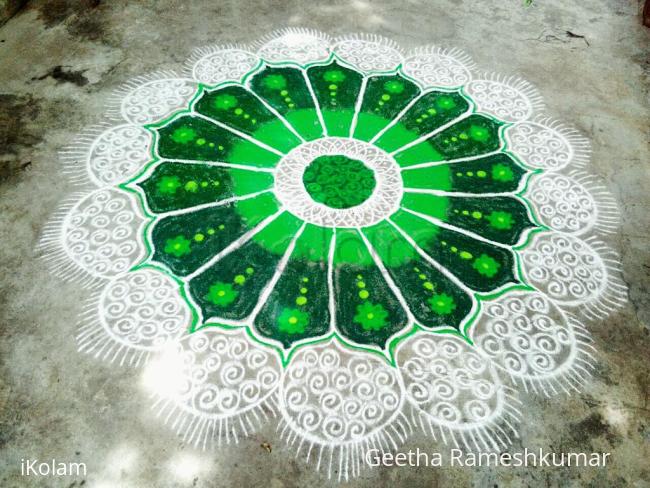 Rangoli: Navaratri 2017! Day 2_Green!