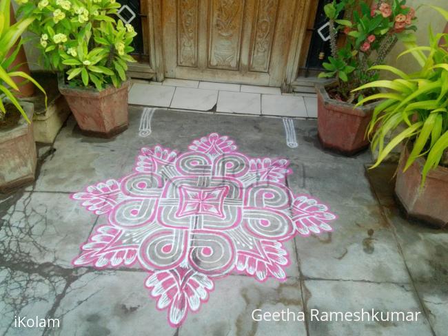 Rangoli: Tuesday kolam!