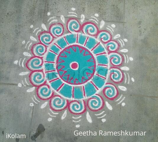 Rangoli: my kutti kolam!