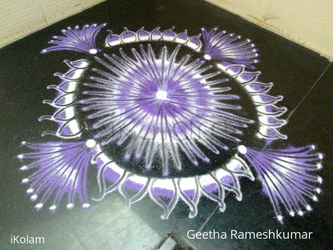 Rangoli: Navarathri day 9 purple!!