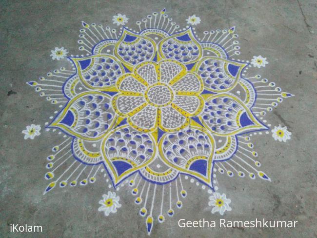 Rangoli: Thursday  kolam!!