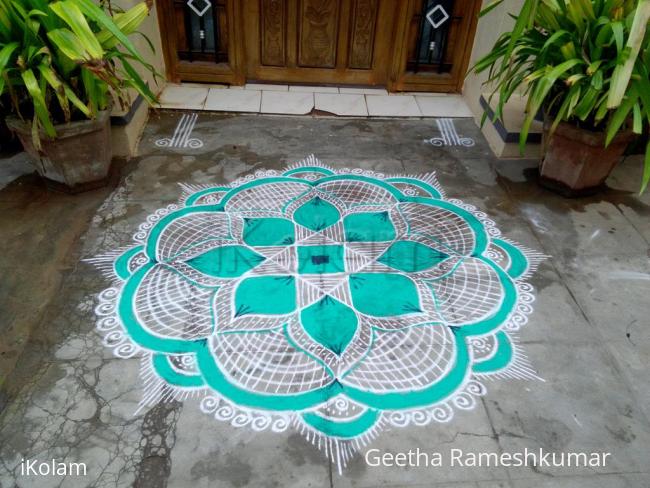 Rangoli: my daily kolam!