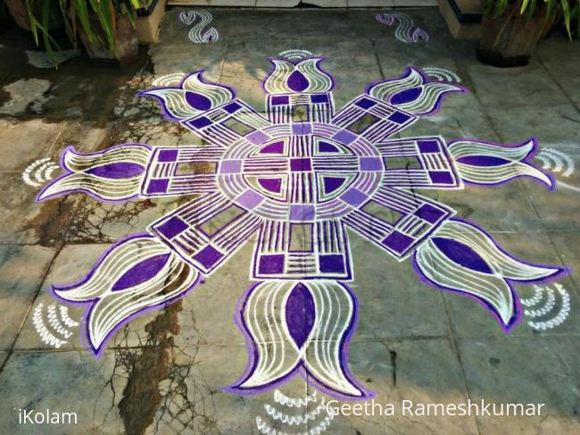 Rangoli: Margazhi kolam 21!