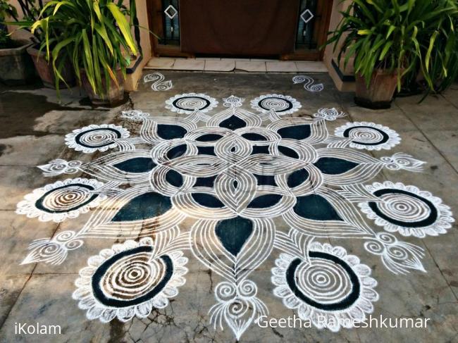 Rangoli: தை வெள்ளி கோலம்☺!