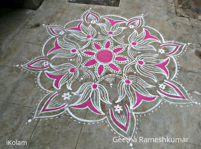 Rangoli: Margazhi kolam 11!