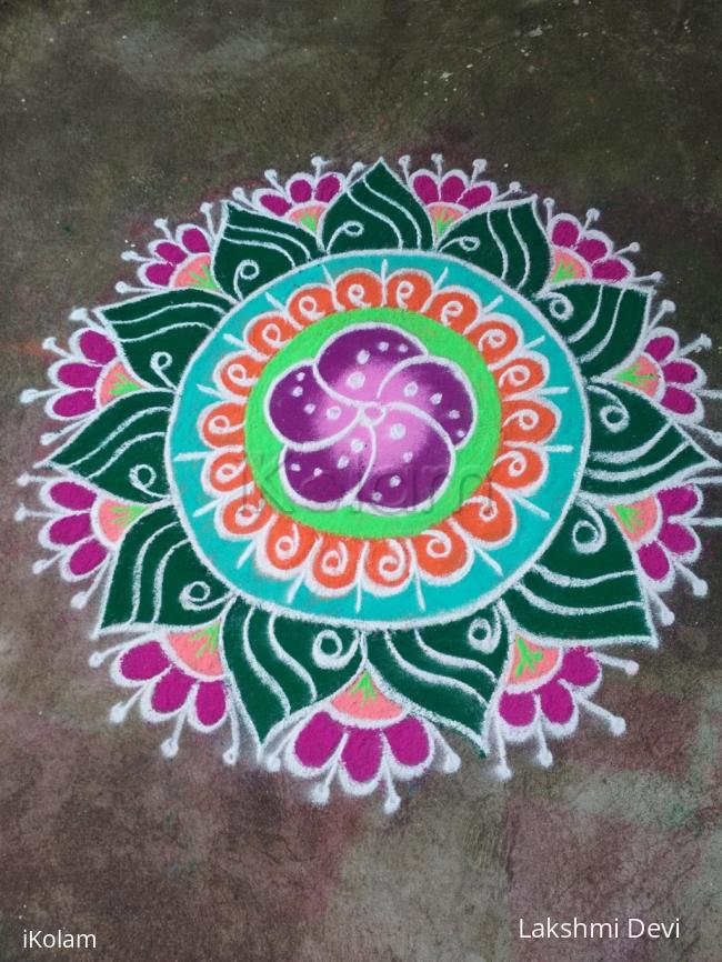 Rangoli: colourful rangoli