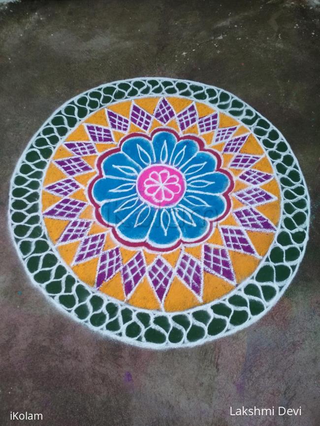 Rangoli: colourful rangoli