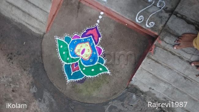 Rangoli: Margazhi kolam