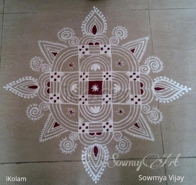 Rangoli: Padikolam