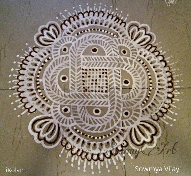 Rangoli: Padikolam