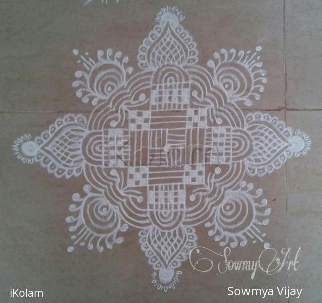 Rangoli: Padikolam