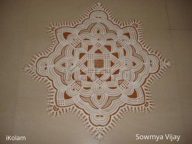 Rangoli: Maakolam 