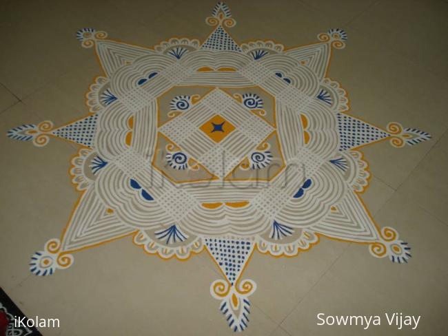 Rangoli: Aadi Kolam-4