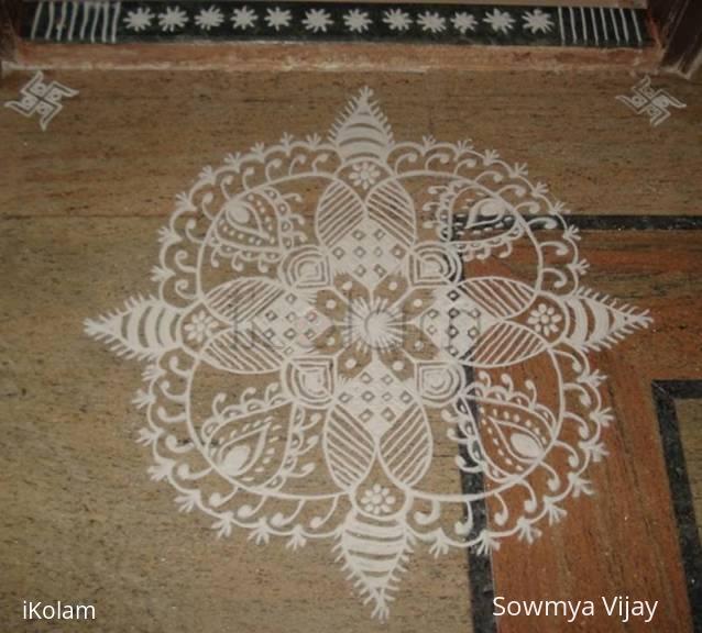 Rangoli: White Kolam