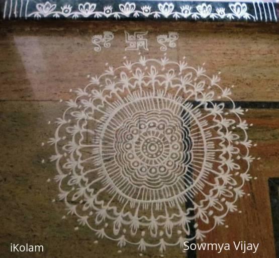 Rangoli: White Kolam