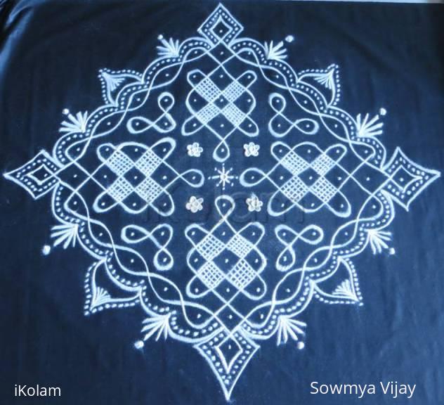 Rangoli: Dotted Kolam