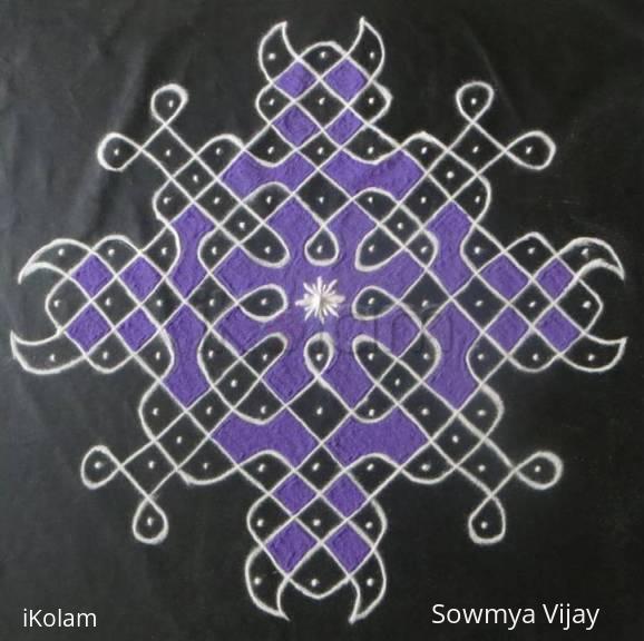 Rangoli: Chikku Kolam 