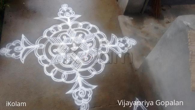 Rangoli: Karthigai special white beauty_2