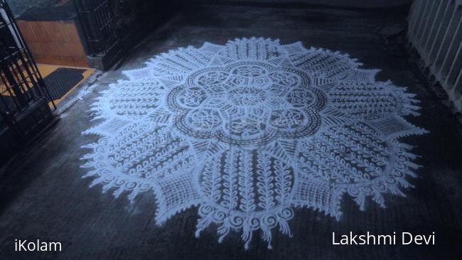 Rangoli: free hand kolam