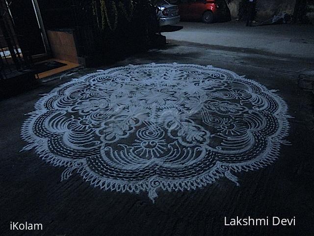 Rangoli: Freehand kolam