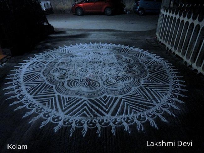 Rangoli: Freehand kolam