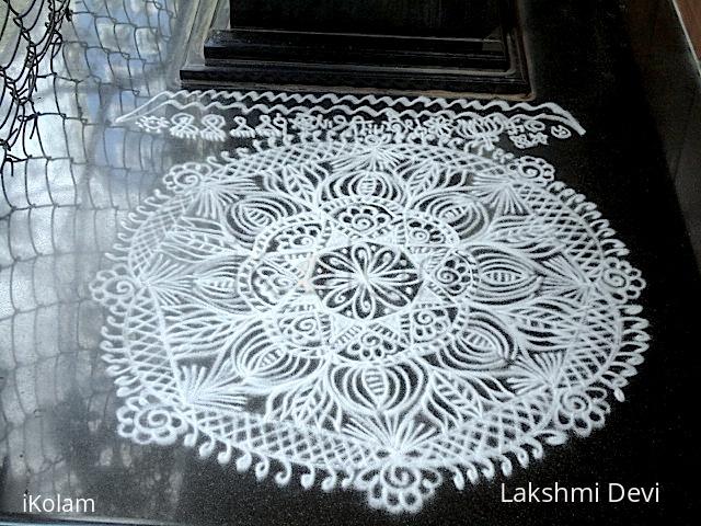 Rangoli: beginner kolam