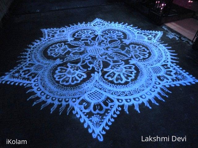 Rangoli: Margazhi kolam