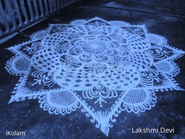 Rangoli: Free hand kolam