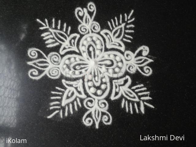 Rangoli: beginner kolam